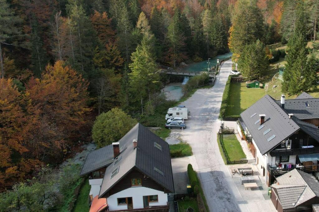 Idyllic Triglav Forest Retreat - Alps, Trails, Lakes, Falls Мойстрана Экстерьер фото